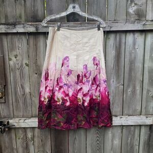 Jones wear floral skirt sz. 4